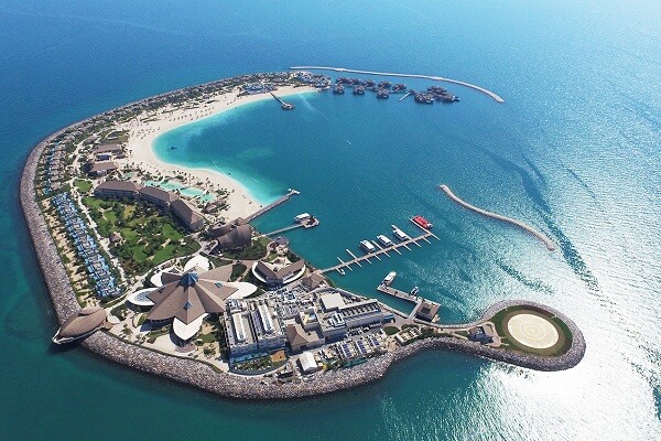 QATAR: DOHA – BANANA ISLAND — ảnh 2
