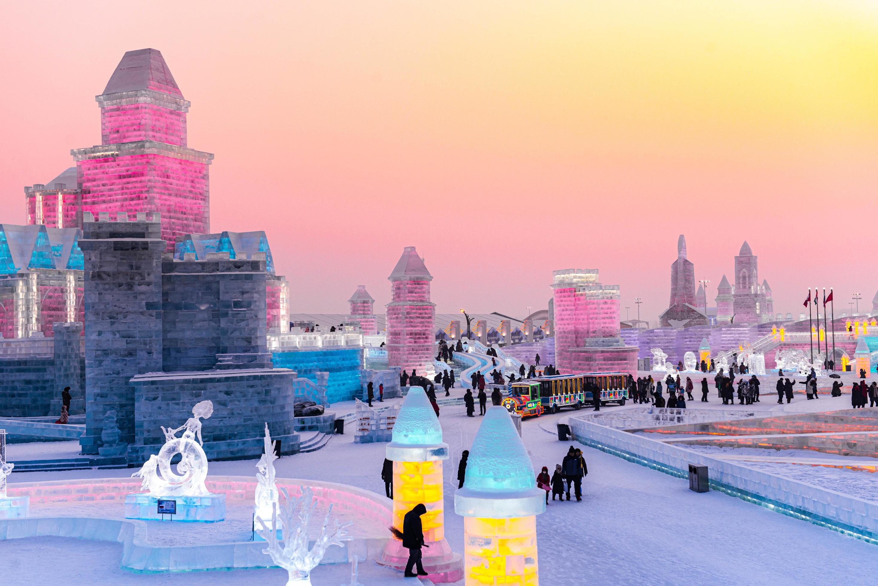 CÁP NHĨ TÂN : YABULI -  LÀNG TUYẾT HƯƠNG – TRANG VIÊN VOLGA — ảnh 3
